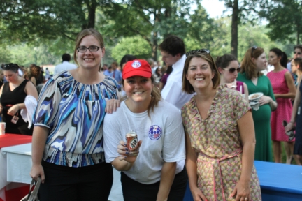 IDFA ice cream social on the Hill with Megan, Robin and Carrie